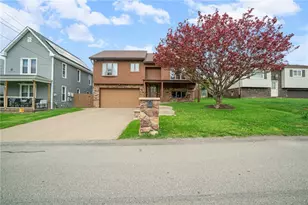 2735 4th St, Monroeville, PA 15146 - Photo 2