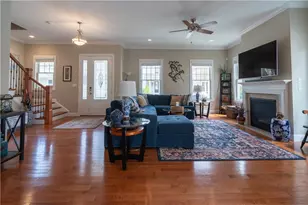 221 1st St, Oakmont, PA 15139 - Photo 14