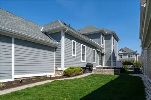 221 1st St, Oakmont, PA 15139 - Photo 2