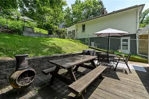 601 Midway Dr, Pittsburgh, PA 15215 - Photo 12