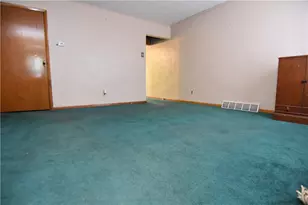 613 E 19th Ave, Munhall, PA 15120 - Photo 10