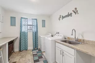 401 Pumpkin Patch Ln, Forward Township, PA 16033 - Photo 24