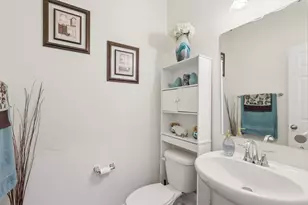 401 Pumpkin Patch Ln, Forward Township, PA 16033 - Photo 16