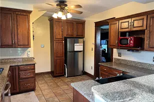 78 Walnut St, Burrel-Blacklick, PA 15716 - Photo 4