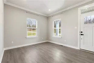 4 Dana Dr, Findlay Township, PA 15108 - Photo 6