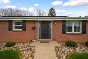 477 Terazzo Dr, Pittsburgh, PA 15101 - Photo 2