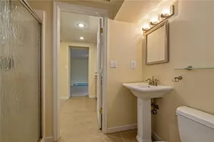 1152 Pinewood Dr, Pittsburgh, PA 15243 - Photo 30
