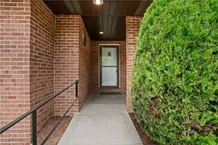6113 Grafton St, Pittsburgh, PA 15206 - Photo 4
