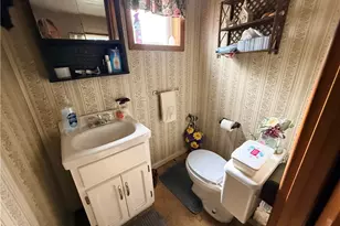 1302 5th Ave, Ford City Boro, PA 16226 - Photo 10