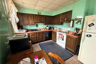 1302 5th Ave, Ford City Boro, PA 16226 - Photo 8