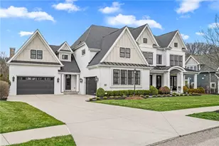 205 Timber Ridge Ct, Cranberry Township, PA 16066 - Photo 2
