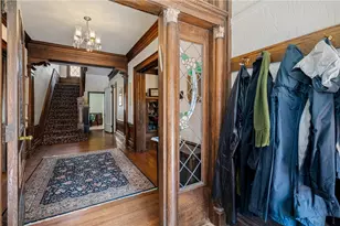 5705 Bartlett St, Pittsburgh, PA 15217 - Photo 4