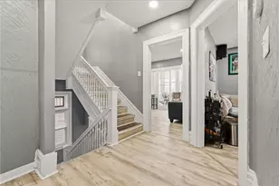 757 Chislett St, Pittsburgh, PA 15206 - Photo 16