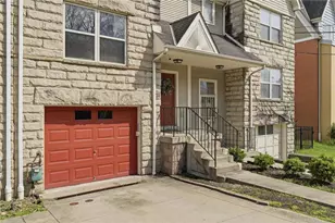 234 Dinwiddie, Pittsburgh, PA 15219 - Photo 2