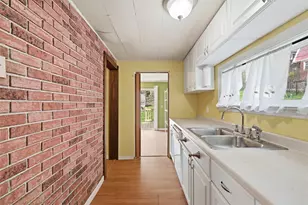 3902 Winterburn Ave, Pittsburgh, PA 15207 - Photo 14