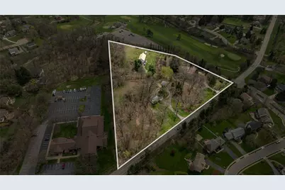 2168 Reis Run Rd, Pittsburgh, PA 15237 - Photo 2