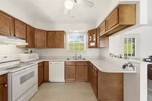 1050 Lynn Portal Rd, Canton Township, PA 15301 - Photo 8
