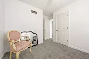 1050 Lynn Portal Rd, Canton Township, PA 15301 - Photo 24