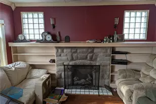 212 Fayette Ave, Luzerne Township, PA 15444 - Photo 6