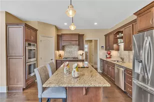 494 Harvest View Dr, Peters Township, PA 15367 - Photo 10
