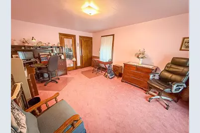 221 E Muntz Ave, Twp of But SE, PA 16001 - Photo 28