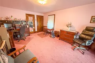 221 E Muntz Ave, Twp of But SE, PA 16001 - Photo 28