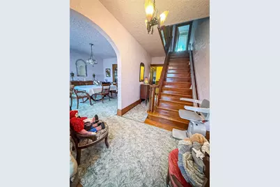221 E Muntz Ave, Twp of But SE, PA 16001 - Photo 4
