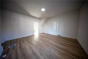 322 E Barr St, McDonald, PA 15057 - Photo 8