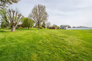 180 Hilltop Ln, Canton Township, PA 15301 - Photo 30