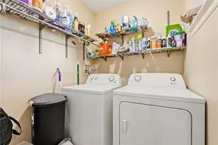 757 Chislett St, Pittsburgh, PA 15206 - Photo 12