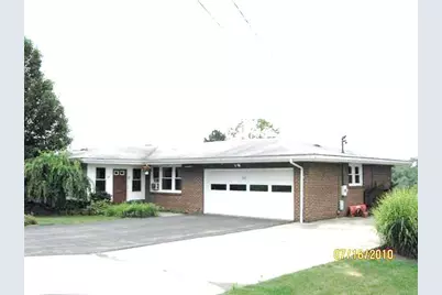 393 Rebecca St, Somerset Township, PA 15501 - Photo 2
