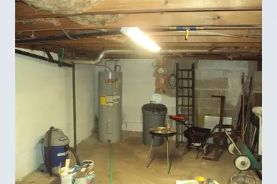 393 Rebecca St, Somerset Township, PA 15501 - Photo 12