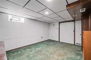 964 Roland Rd, Wilkins Township, PA 15221 - Photo 22