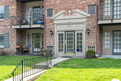 940 Adam Dr #E, Scott Township, PA 15216 - Photo 1