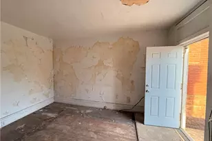 5001 Broad St, Pittsburgh, PA 15224 - Photo 14