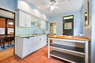 203 Lenox Ave, Pittsburgh, PA 15221 - Photo 10