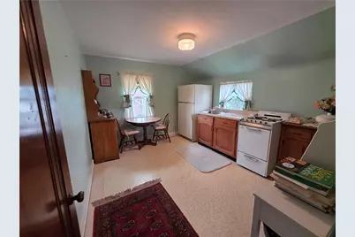 1521 Pacific Ave, Harrison Township, PA 15065 - Photo 12