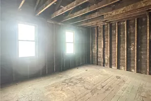 3443 Denny St, Pittsburgh, PA 15201 - Photo 8