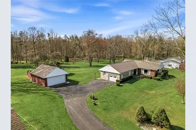 123 Hadley Road, Hempfield Township, PA 16125 - Photo 4