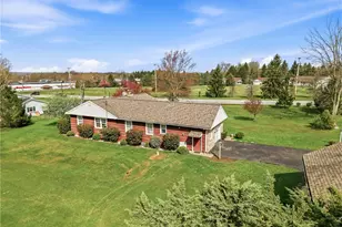 123 Hadley Rd, Hempfield Township, PA 16125 - Photo 6
