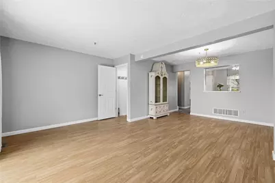 156 Meadowview Dr, North Strabane, PA 15317 - Photo 8