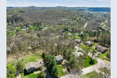 3902 Glencoe Ct, Murrysville, PA 15668 - Photo 2