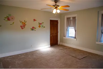 262 Durst Rd, Penn Twp, PA 15642 - Photo 18