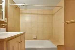 4214 Post St, Pittsburgh, PA 15201 - Photo 34