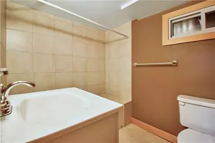 4214 Post St, Pittsburgh, PA 15201 - Photo 32