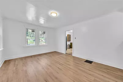 2559 Wenzel Ave, Beechview, PA 15216 - Photo 12