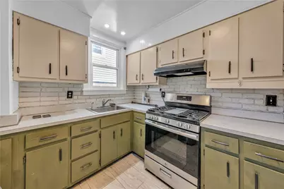2559 Wenzel Ave, Beechview, PA 15216 - Photo 16