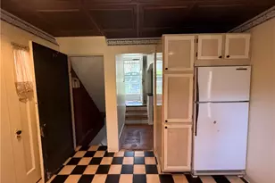 111 Robin St, North Versailles, PA 15137 - Photo 8