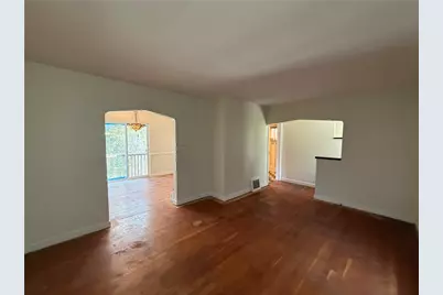111 Robin St, North Versailles, PA 15137 - Photo 10