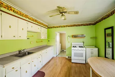 607 Devlin St, , PA 16641 - Photo 6